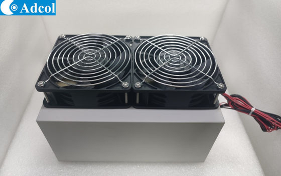 ATL300-24-00-T10 Luft-Flüssigkeit-thermoelektrische Kühlgerät 300W 24VDC Lebensdauer70000 Stunden
